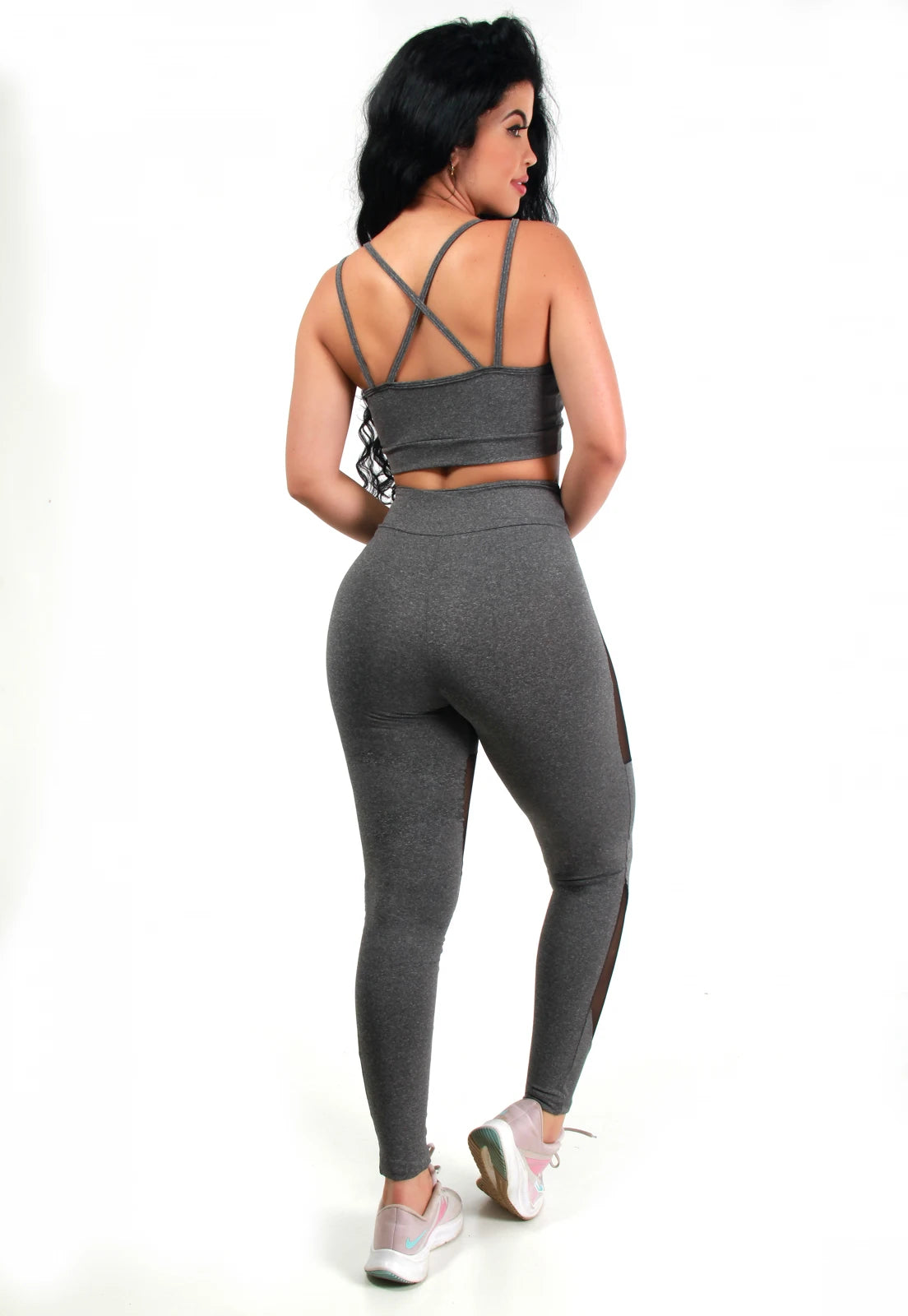 Conjunto Fitness com Tule – Legging + Top