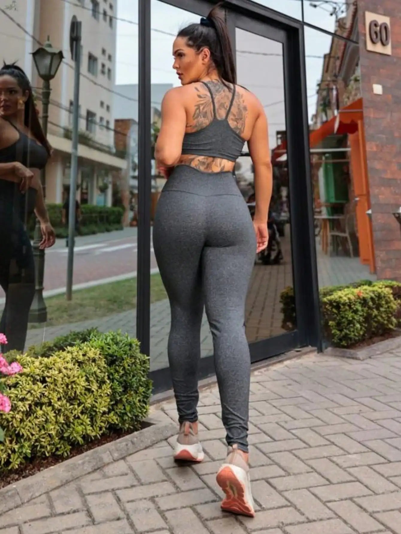 Conjunto Fitness Feminino Top e Calça Legging Para Academia e Dia a dia