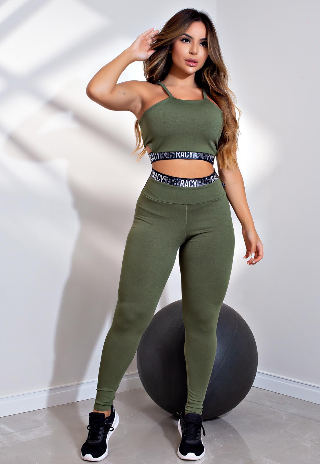 Conjunto fitness Ref. Cca5