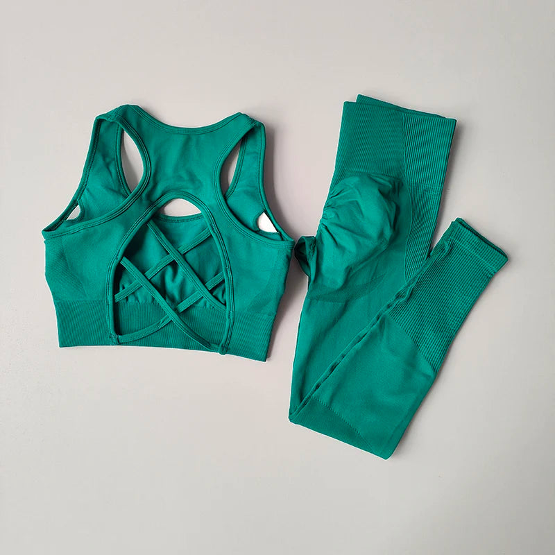 Conjunto sem costuras.